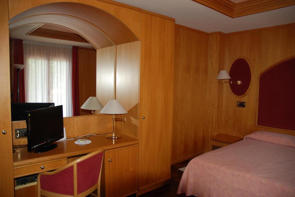 Al Giardino Hotel Fanna ห้อง รูปภาพ