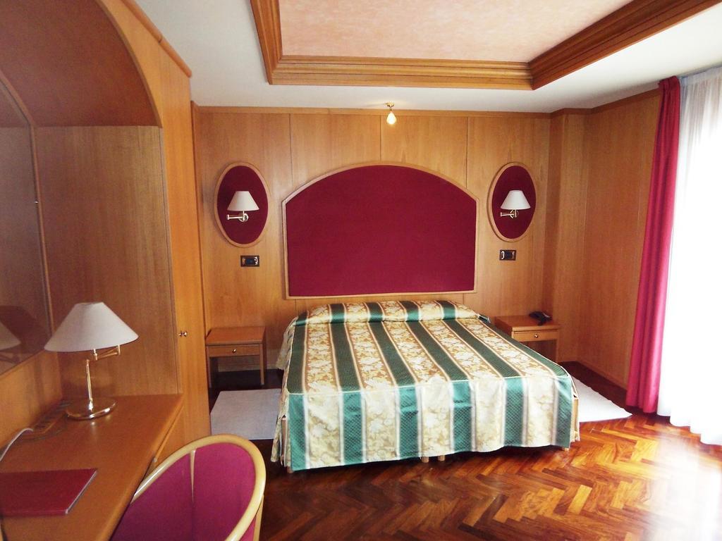 Al Giardino Hotel Fanna ภายนอก รูปภาพ